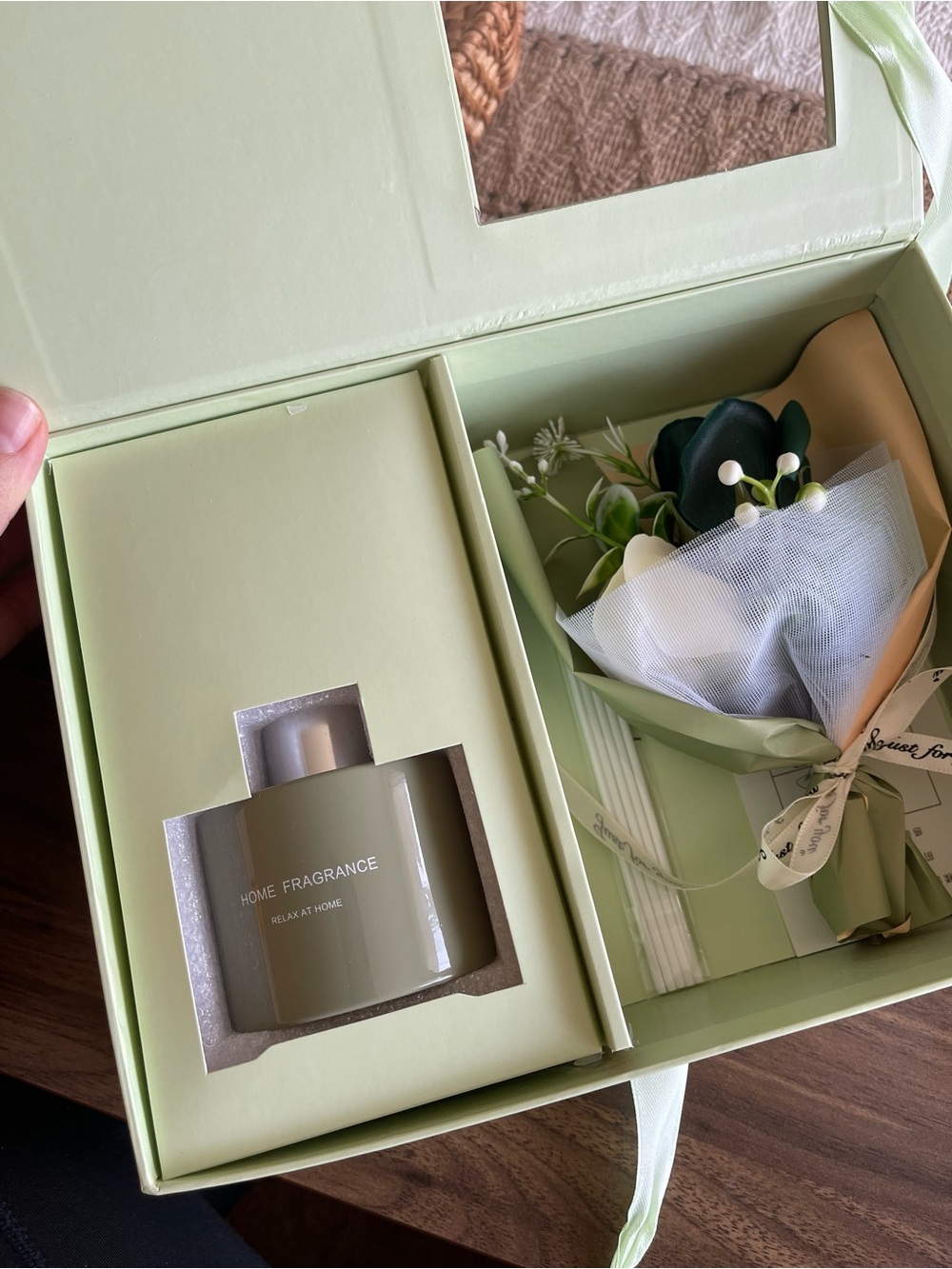 Home Fragrance Reed Diffuser Gift Set - Sage Green